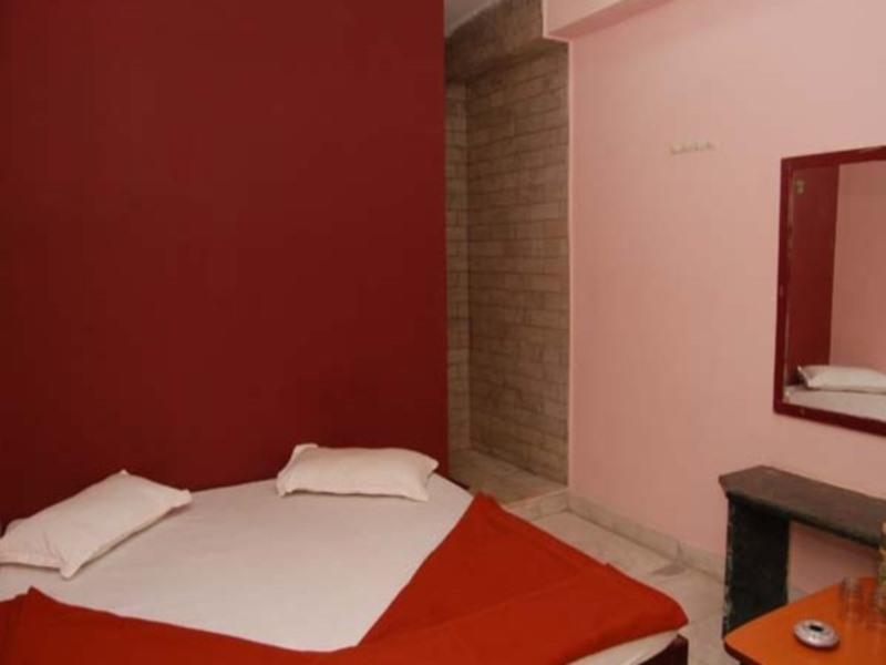 Hotel Yatri Udaipur Ngoại thất bức ảnh